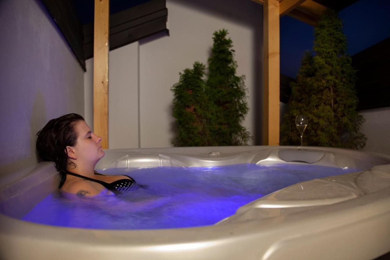Hotel Romanda Levico Terme Ngoại thất bức ảnh