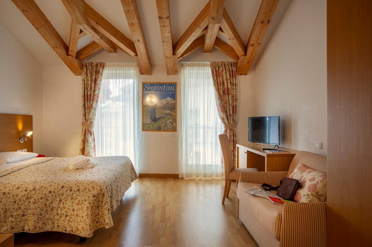 Hotel Romanda Levico Terme Ngoại thất bức ảnh