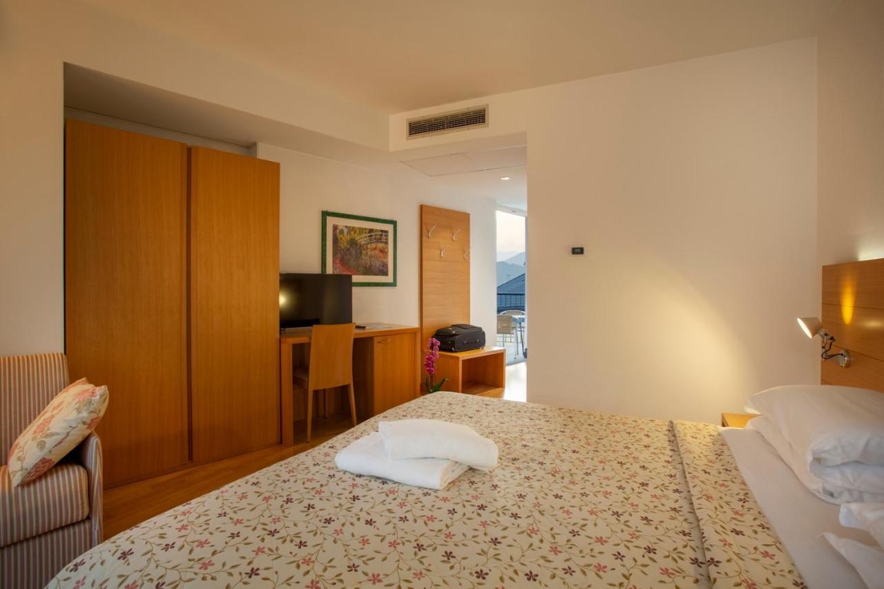 Hotel Romanda Levico Terme Ngoại thất bức ảnh