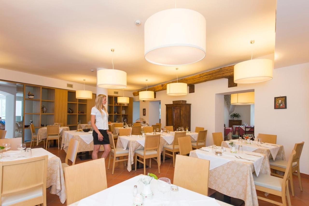 Hotel Romanda Levico Terme Ngoại thất bức ảnh